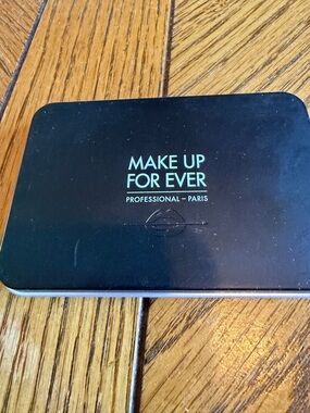 Makeup Forever Black Compact Makeup Palette Case